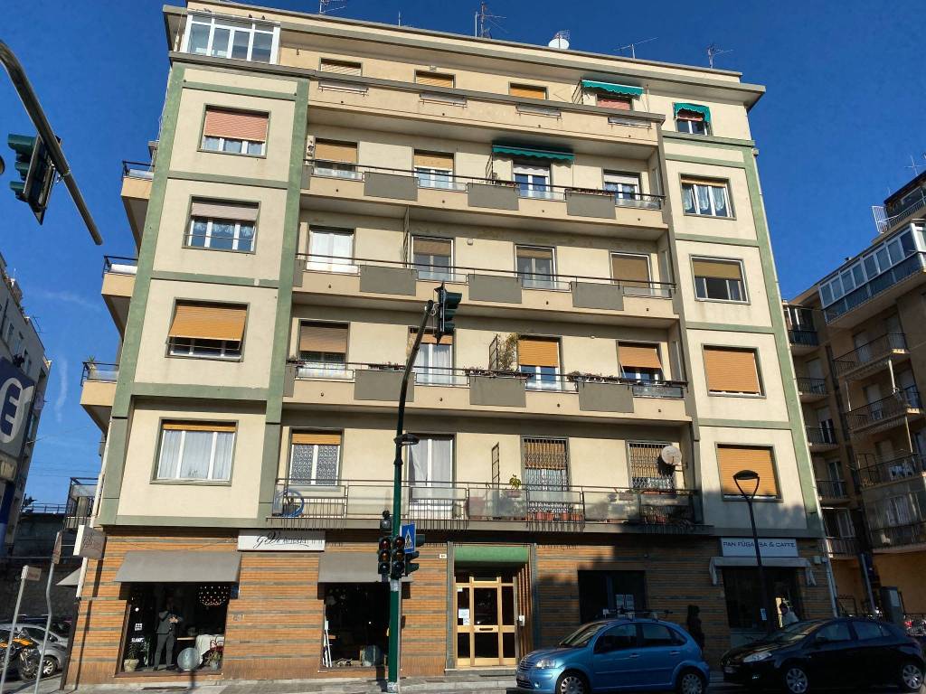 Appartamento in vendita a Savona corso Vittorio Veneto, 68
