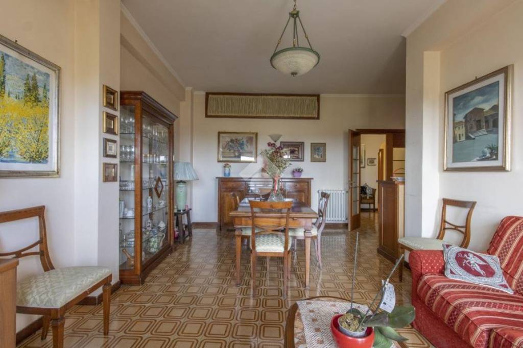 Appartamento in vendita a Morlupo via c. Battisti, 49