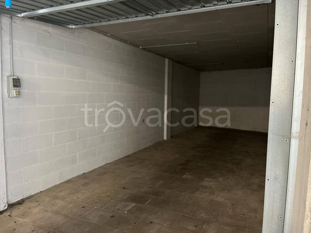 Garage in vendita a Saluzzo via Trieste, 5/a