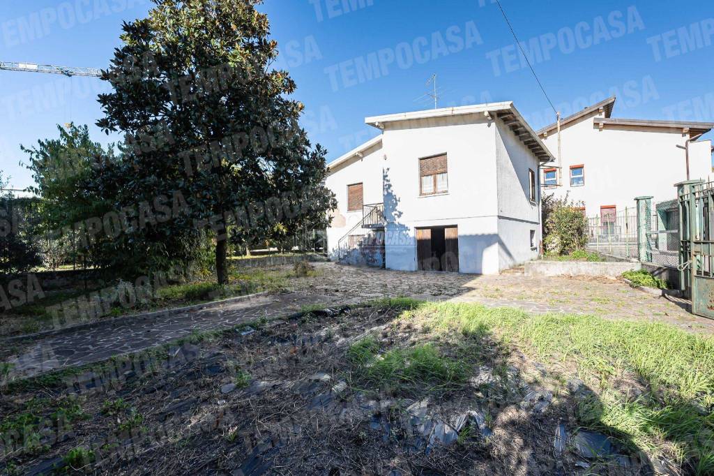 Villa in vendita a Seriate via Giuseppe Ungaretti 19