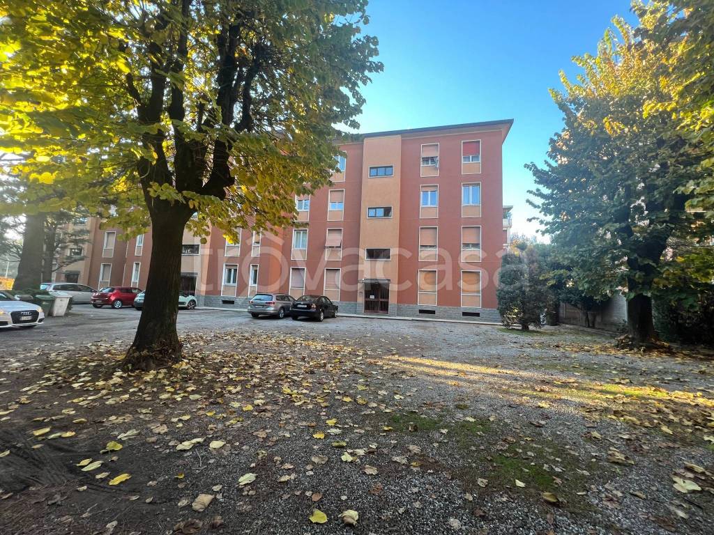 Appartamento in vendita a Legnano via Giuseppe Pirovano