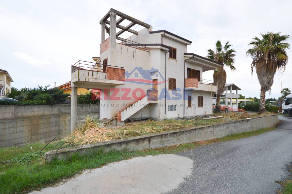 Villa a Schiera in vendita a Pietrapaola via Amalfi