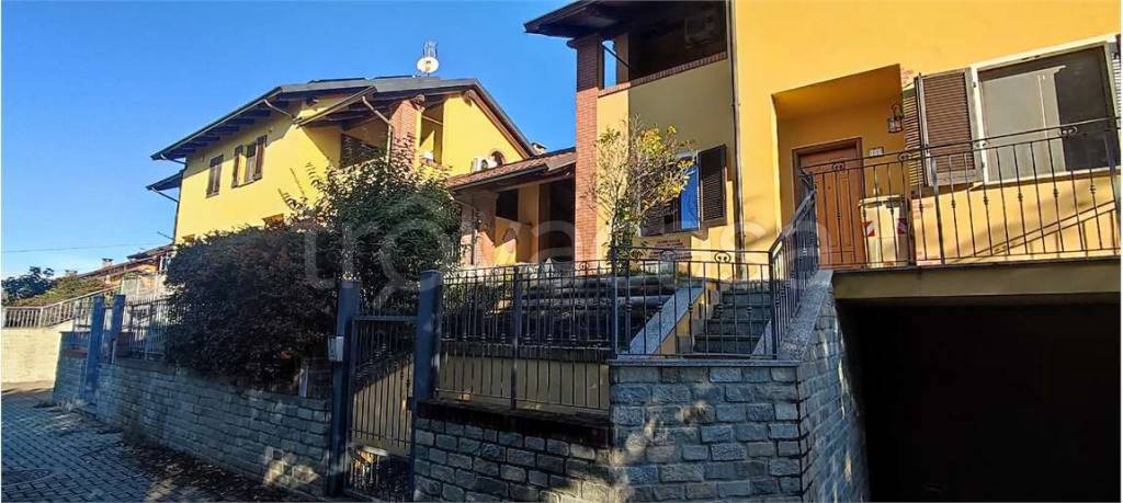 Villa in vendita a Moncalieri via combattenti , 11