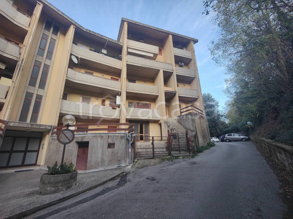 Appartamento in vendita a Folignano via Alessandria, 36