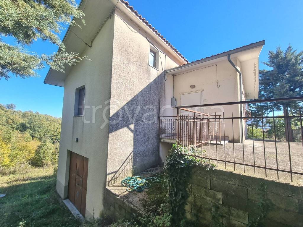Villa in vendita a Montemarano contrada Quercete