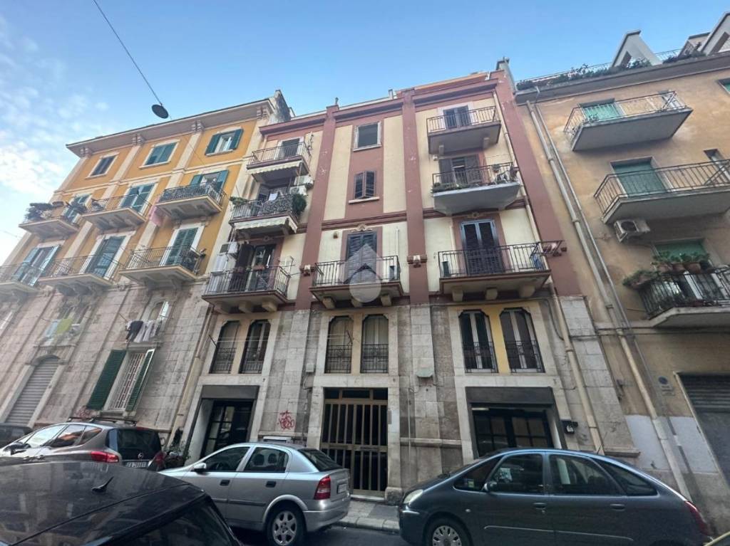Appartamento in vendita a Bari via Domenico Picca, 5