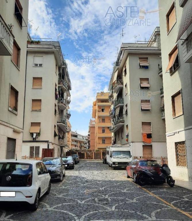 Appartamento in vendita a Roma via della Madonna del Riposo, 90