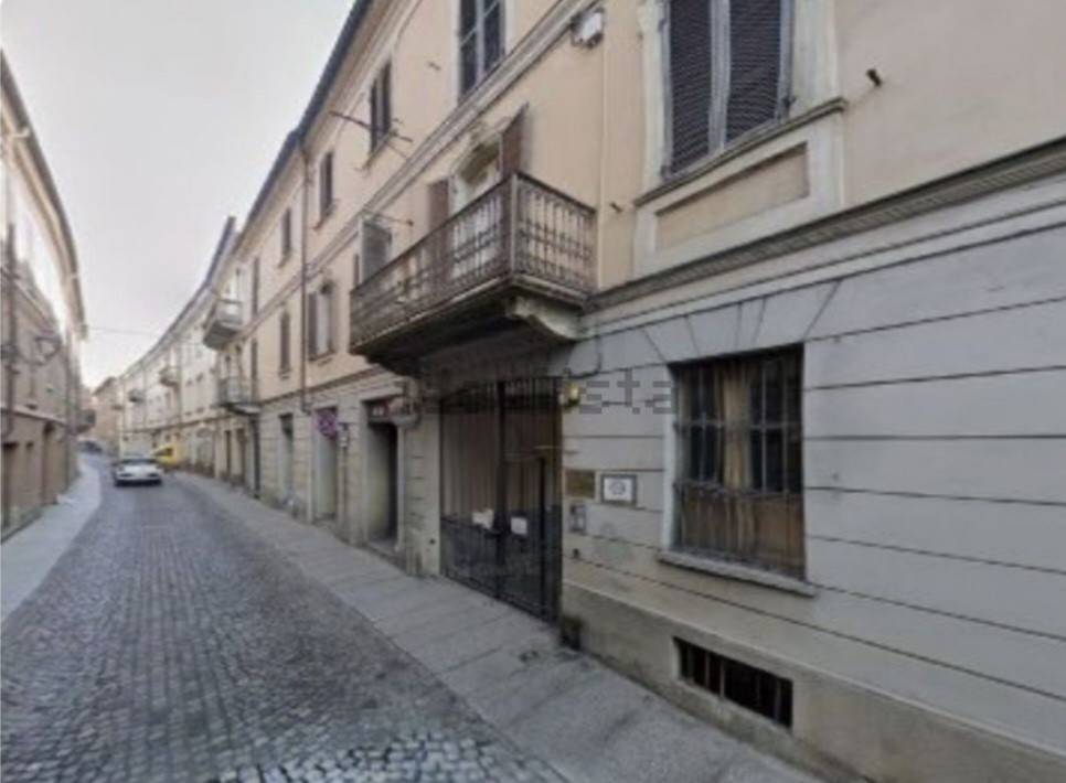 Appartamento in vendita ad Asti via Angelo Brofferio, 96