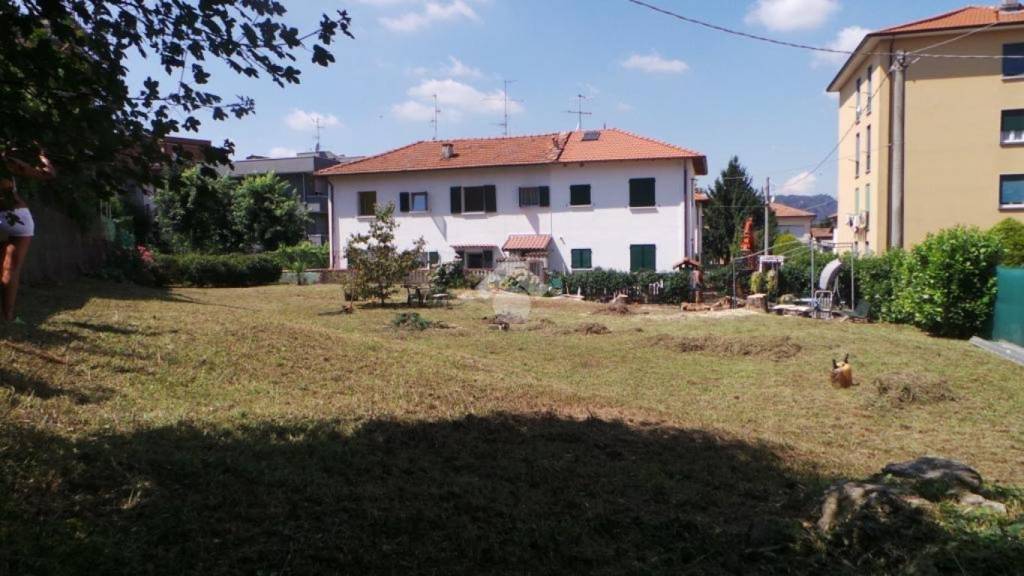 Casa Indipendente in vendita a Como via Sant'Arialdo da Cucciago, 20