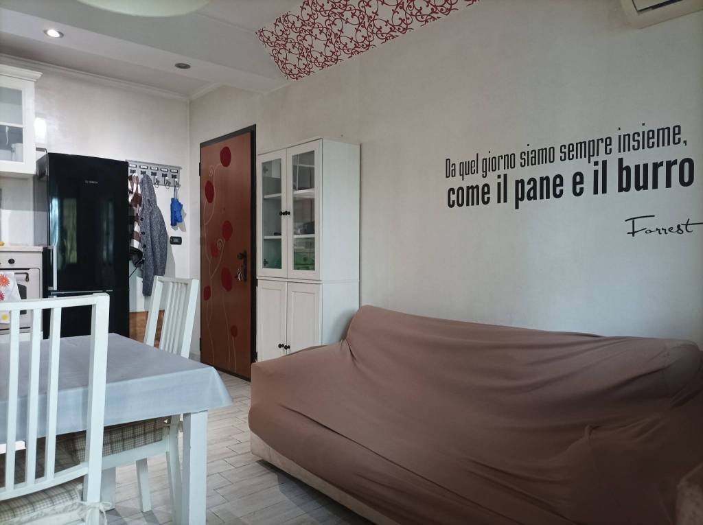 Appartamento in vendita a Roma via Jacopo della Quercia