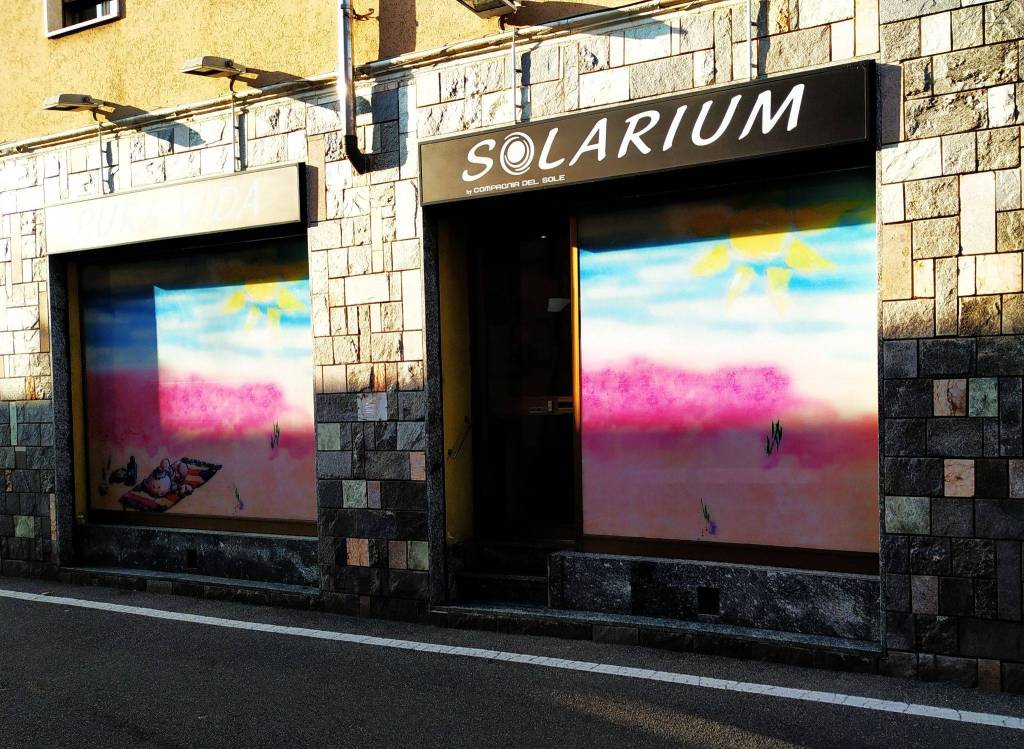 Centro Estetico/Solarium/Benessere in in affitto da privato a Nerviano via Giuseppe Garibaldi, 42