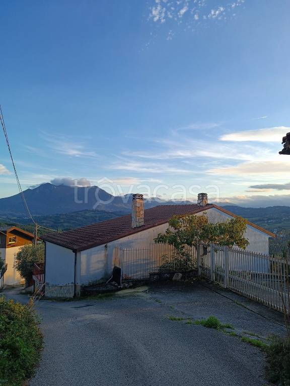 Villa Bifamiliare in in vendita da privato a Montemiletto via San Sebastiano, 31