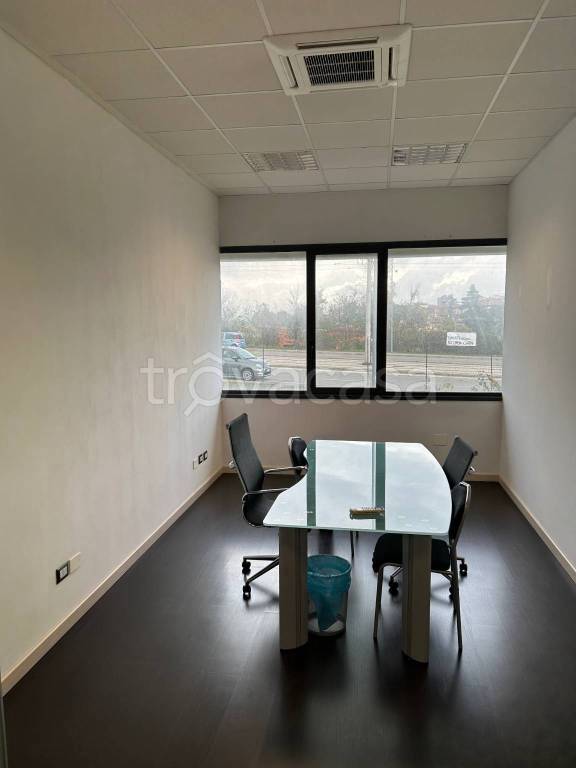 Ufficio in in affitto da privato a Scandicci via del Ponte a Greve, 54
