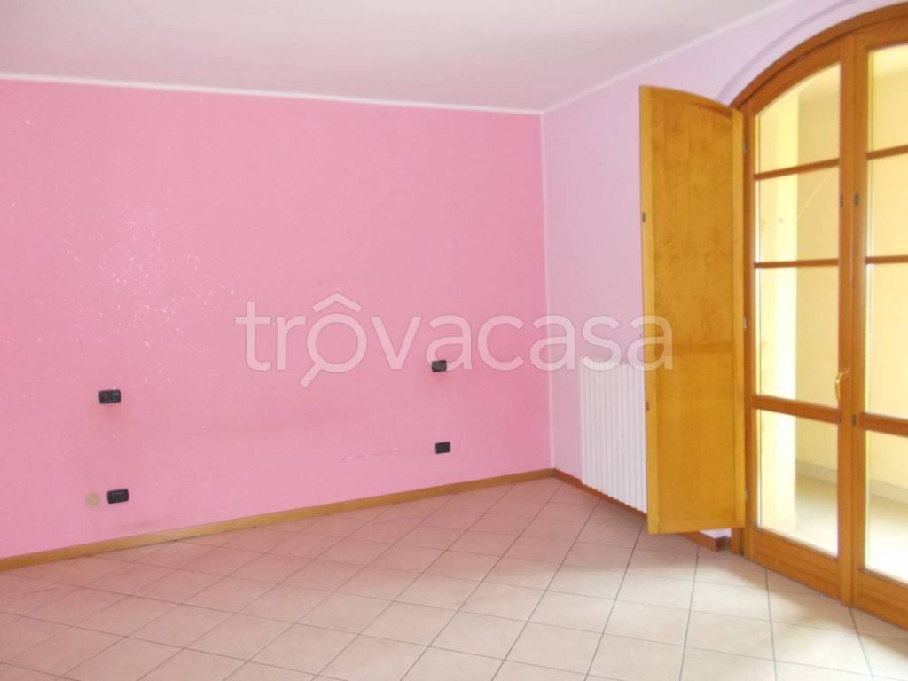 Appartamento in vendita a Fara Gera d'Adda via Longobardica, 4