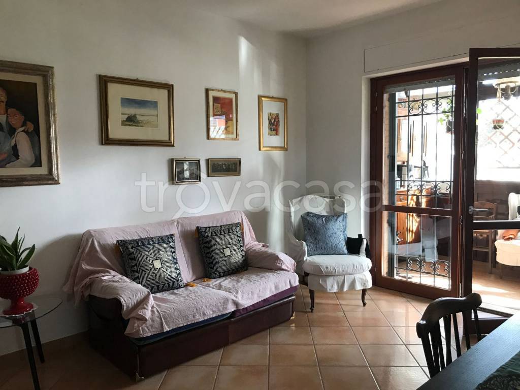 Appartamento in in vendita da privato a Roma via Giovan Domenico Nardo, 66
