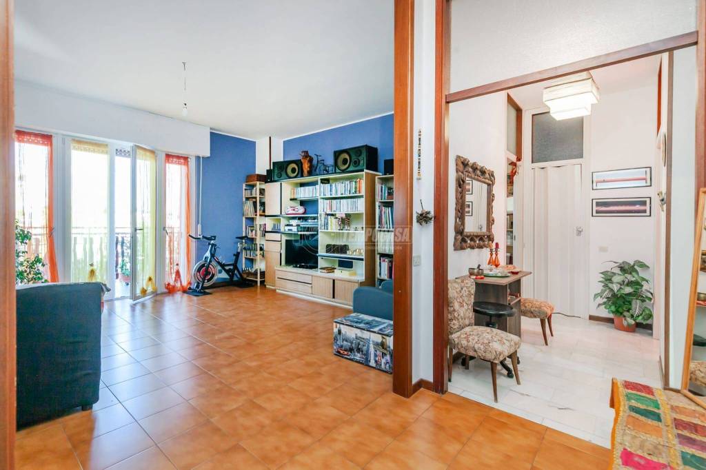 Appartamento in vendita a Bresso viale Don Giovanni Minzoni, 26