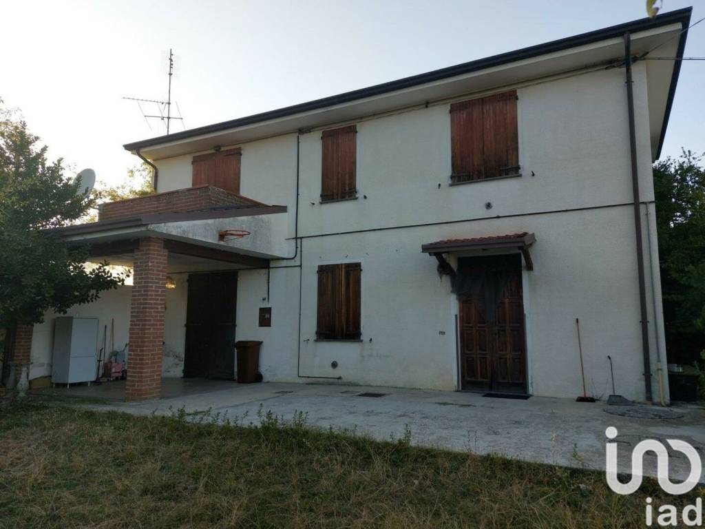 Casa Indipendente in vendita a Gropparello località Binelli, 5