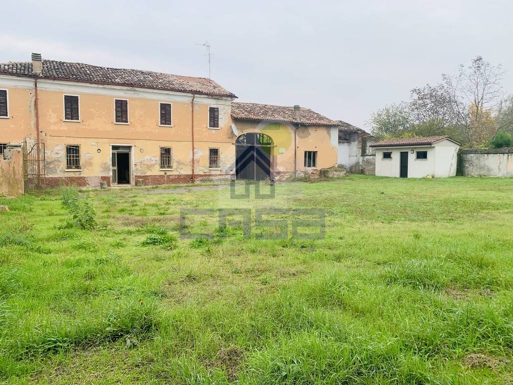 Casa Indipendente in vendita a Marcaria via Oglio n.30