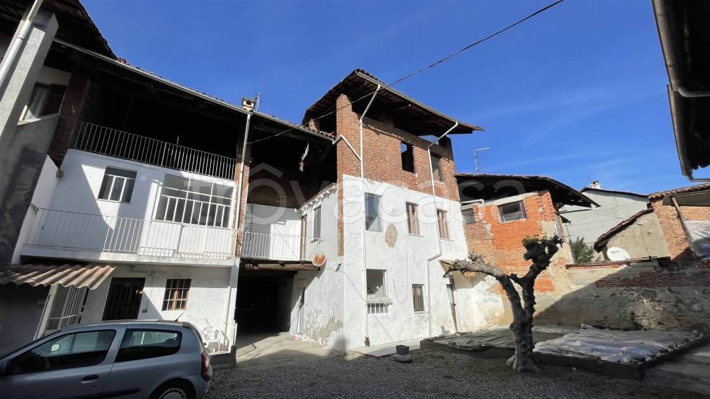 Casa Indipendente in vendita a Candelo via Molignati, 37