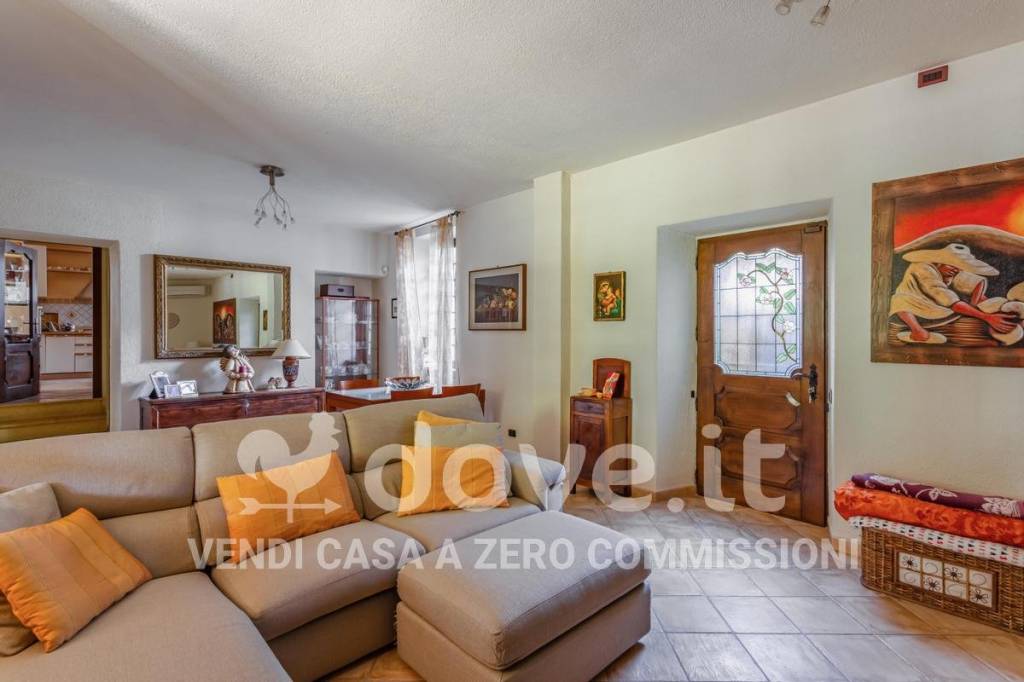 Villa in vendita a Mesenzana via Piano, 16