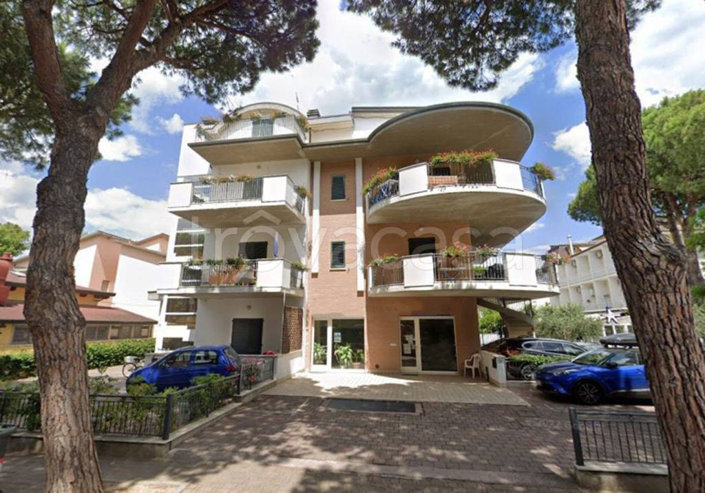 Appartamento in vendita a Cervia viale Titano