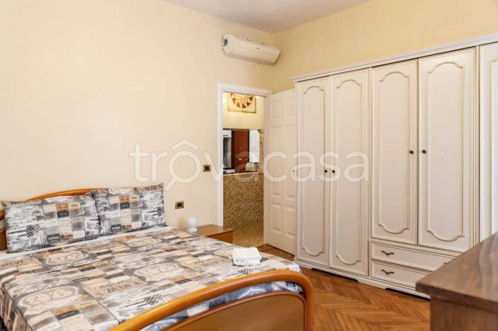 Appartamento in affitto a Bologna via San Felice,92