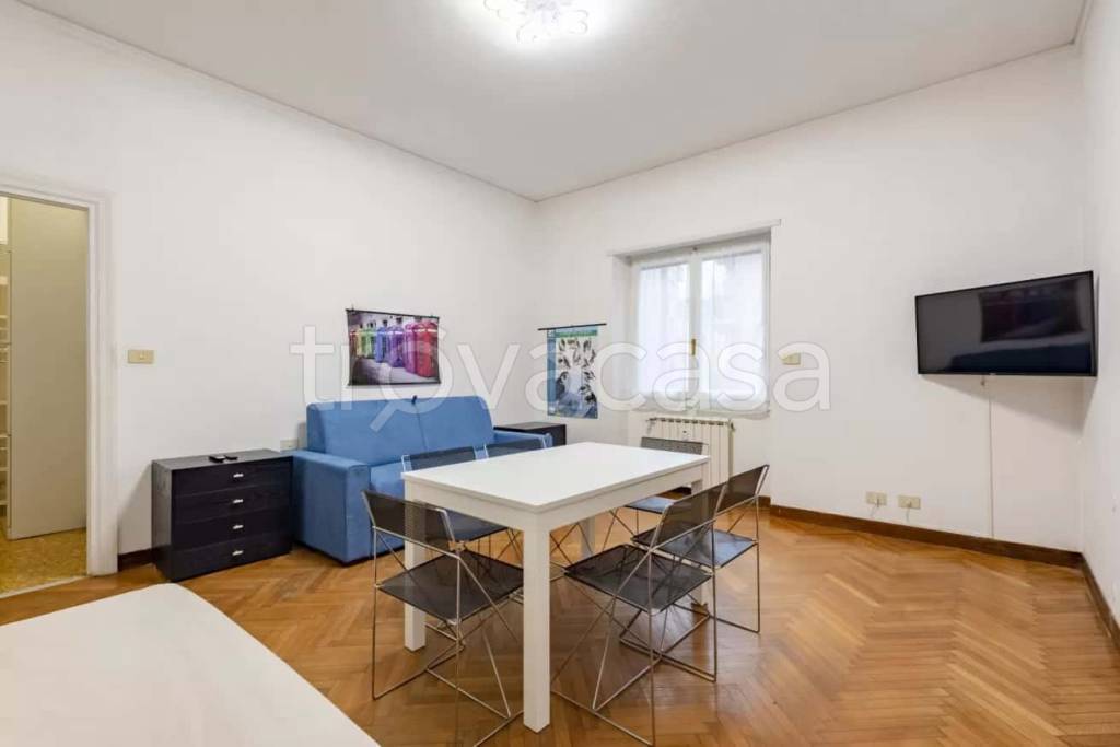 Appartamento in affitto a Genova salita Superiore della Rondinella,18