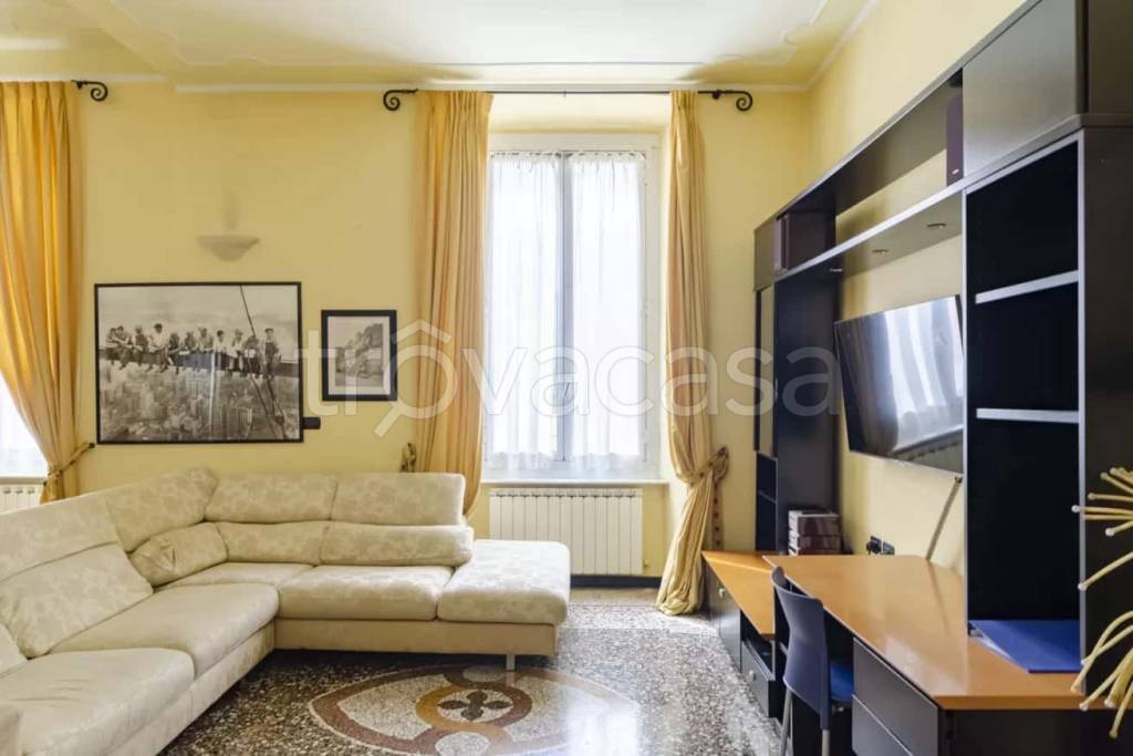 Appartamento in affitto a Genova via Palestro,25