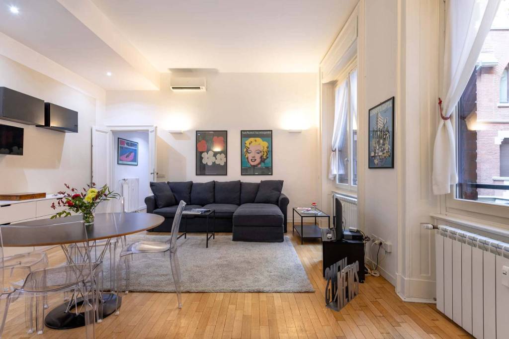 Appartamento in affitto a Milano via Giosuè Carducci,36