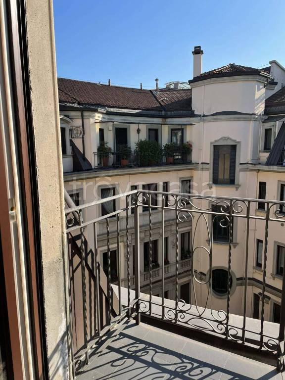 Appartamento in affitto a Milano piazza Eleonora Duse,1