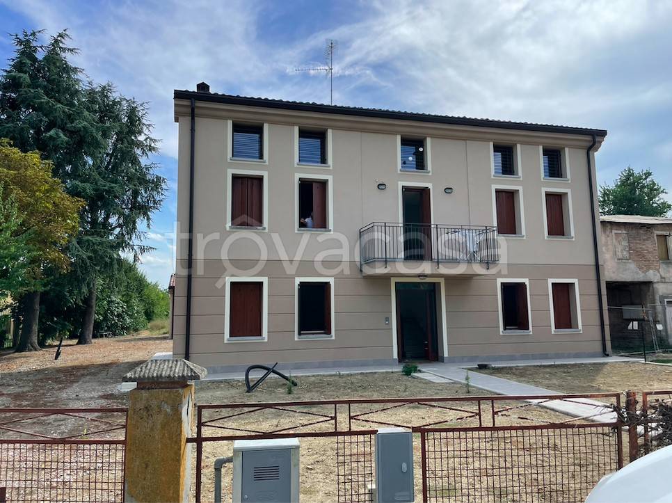 Villa Bifamiliare in vendita a San Prospero san pietro in elda