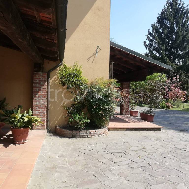 Villa in vendita a Mortara via Fratelli Bandiera, 10