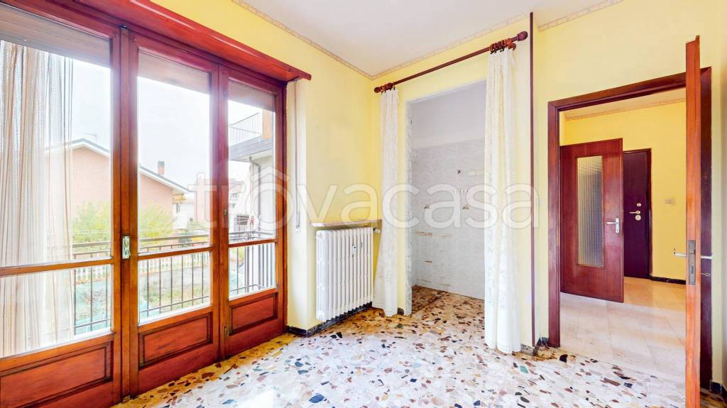 Appartamento in vendita a Trofarello via Torino 95