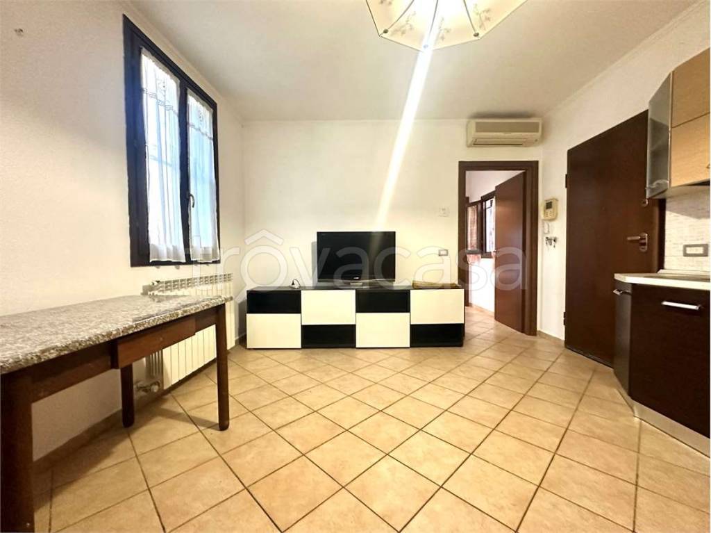 Appartamento in vendita a Castano Primo via Solferino, 26