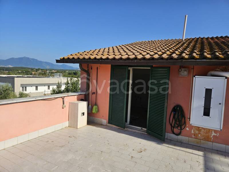 Appartamento in vendita a Monterotondo via Bruno Angellotti