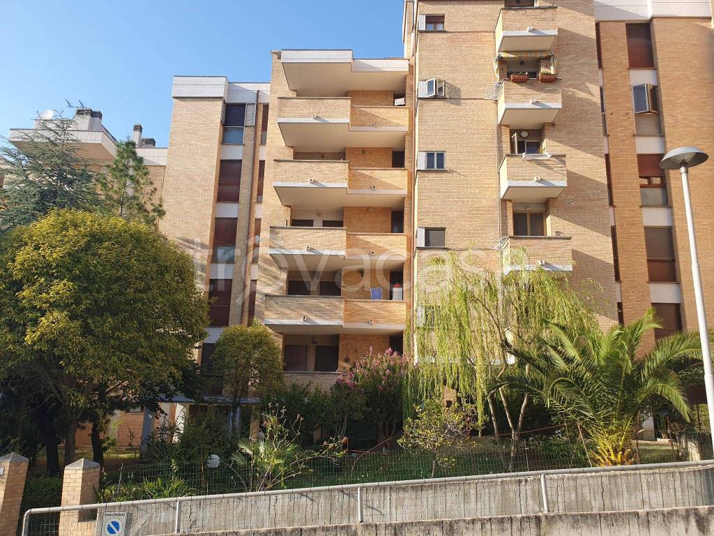 Appartamento in in vendita da privato a Macerata via Giuseppe Ungaretti, 70