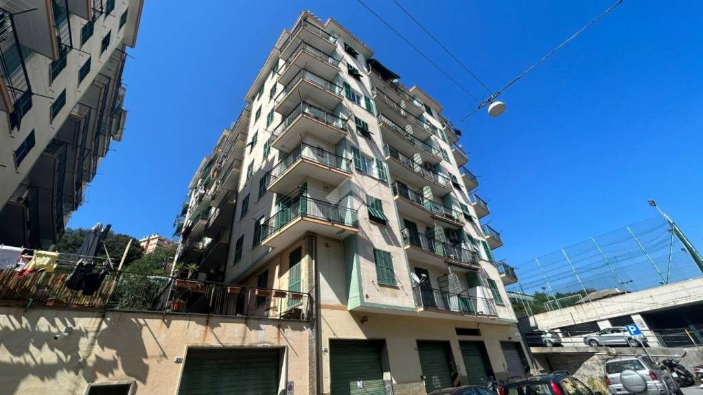 Appartamento in vendita a Genova via colletti di voltri, 1