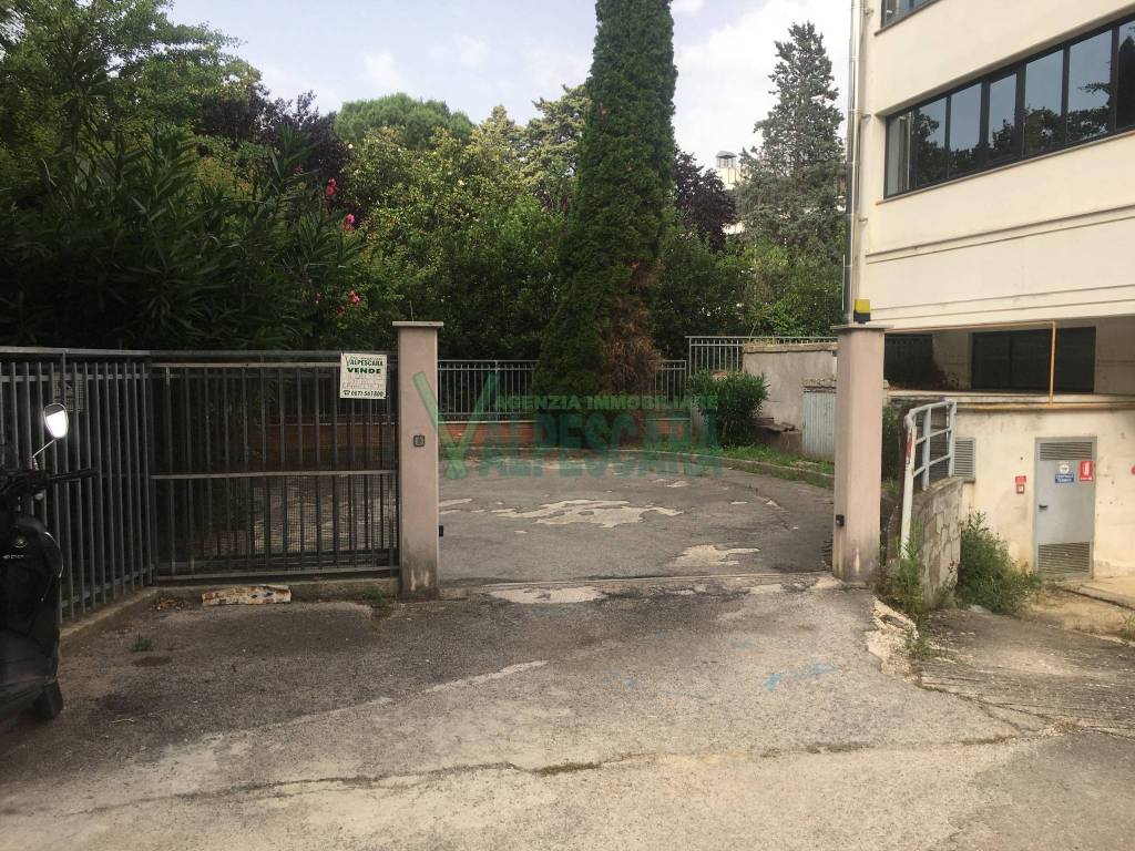 Garage in vendita a Chieti viale dell'Unità d'Italia, 32