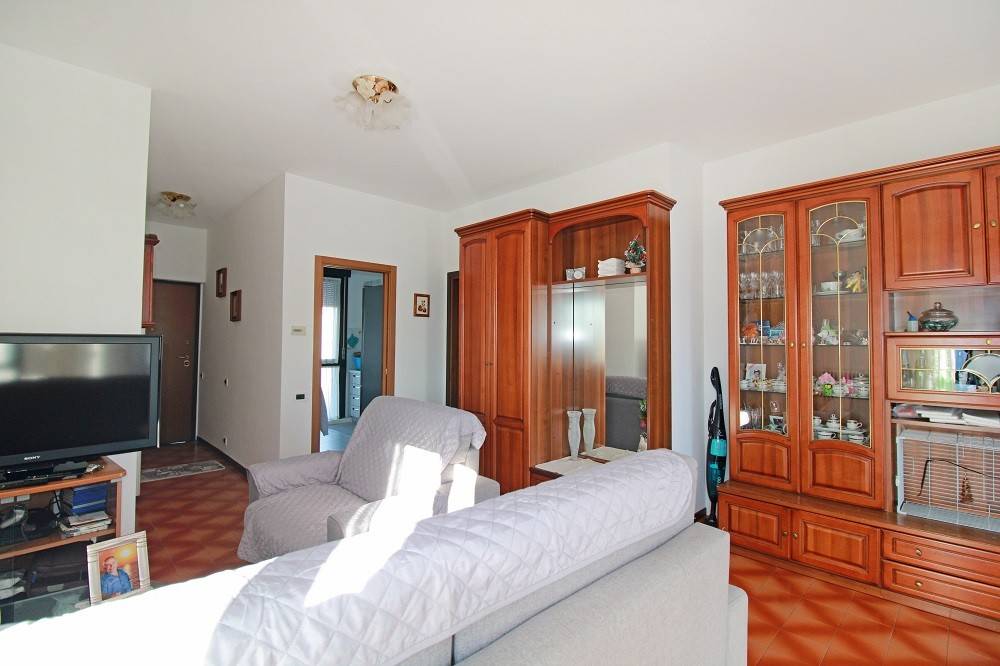 Appartamento in vendita a Veniano via Alessandro Manzoni, 8
