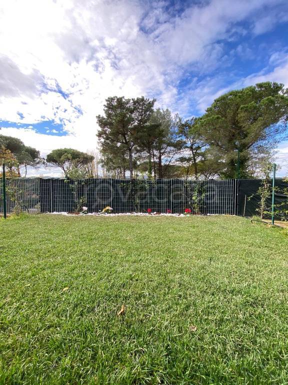 Villa a Schiera in in vendita da privato a Nepi via Niccolò Paganini, 8