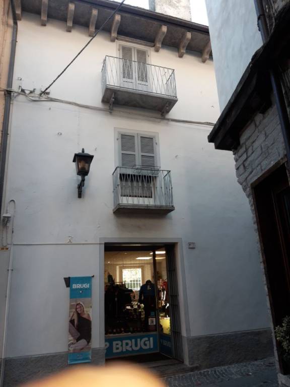 Appartamento in vendita a Santa Maria Maggiore via Benefattori, 10