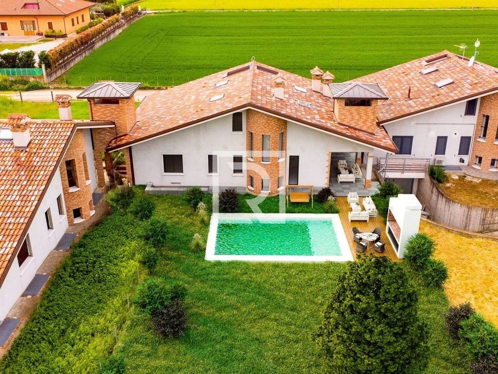Villa a Schiera in vendita a Cesenatico via Boscabella, 35