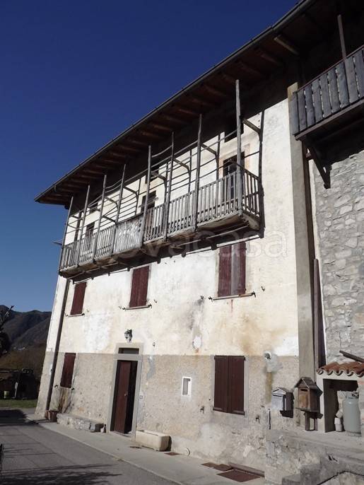 Casa Indipendente in vendita a Costa Serina vicolo Pozzi