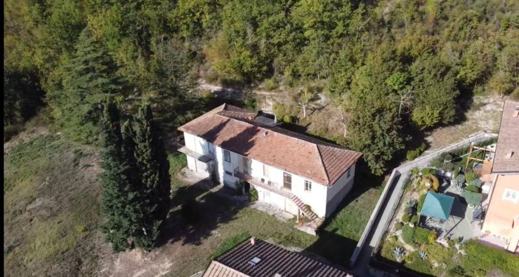 Casale in vendita a Terni vocabolo Monte la Rocca, 19