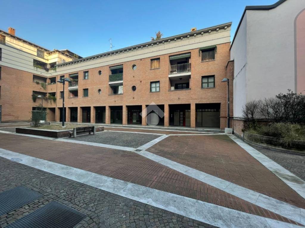 Appartamento in vendita a Paderno Dugnano via Roma, 26