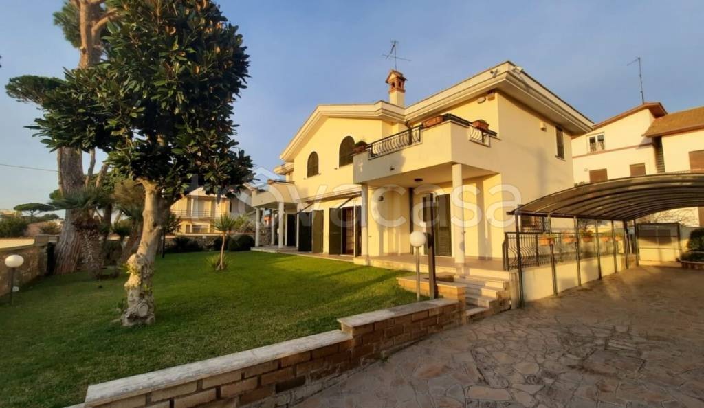 Villa in vendita ad Anzio via dei Fauni