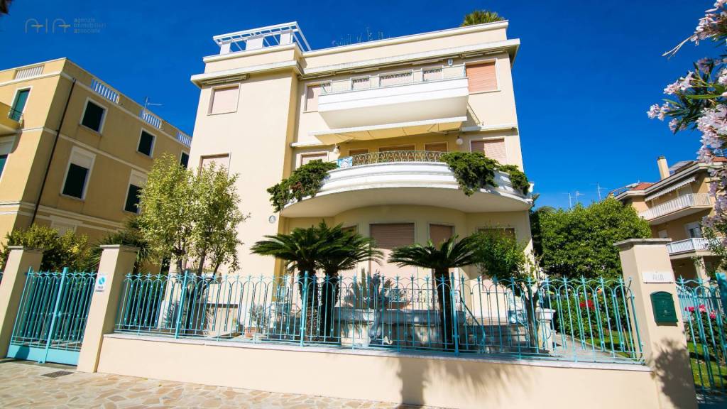 Appartamento in vendita a San Benedetto del Tronto viale Trieste, 24