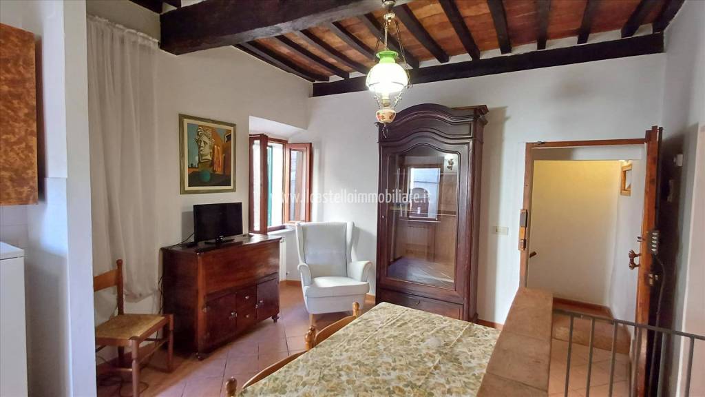 Appartamento in vendita a Sarteano corso Giuseppe Garibaldi, 20