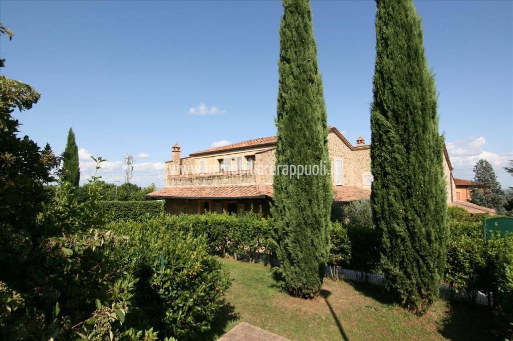 Villa a Schiera in vendita a Sinalunga