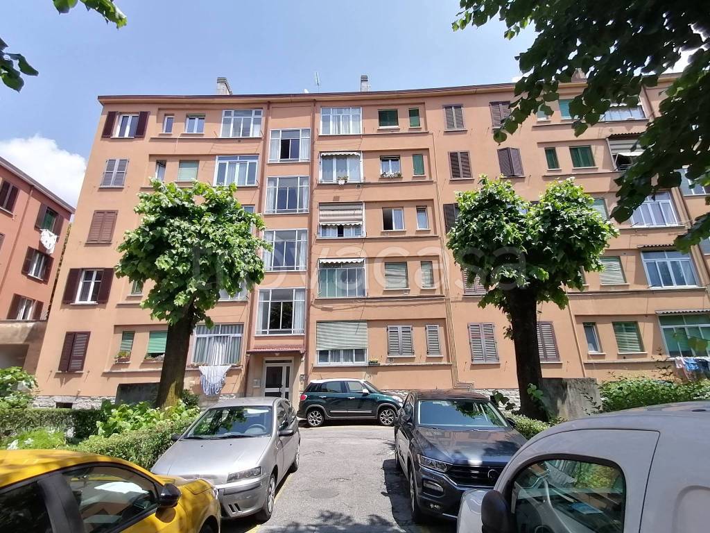 Appartamento in vendita a Lecco via Gradisca, 10